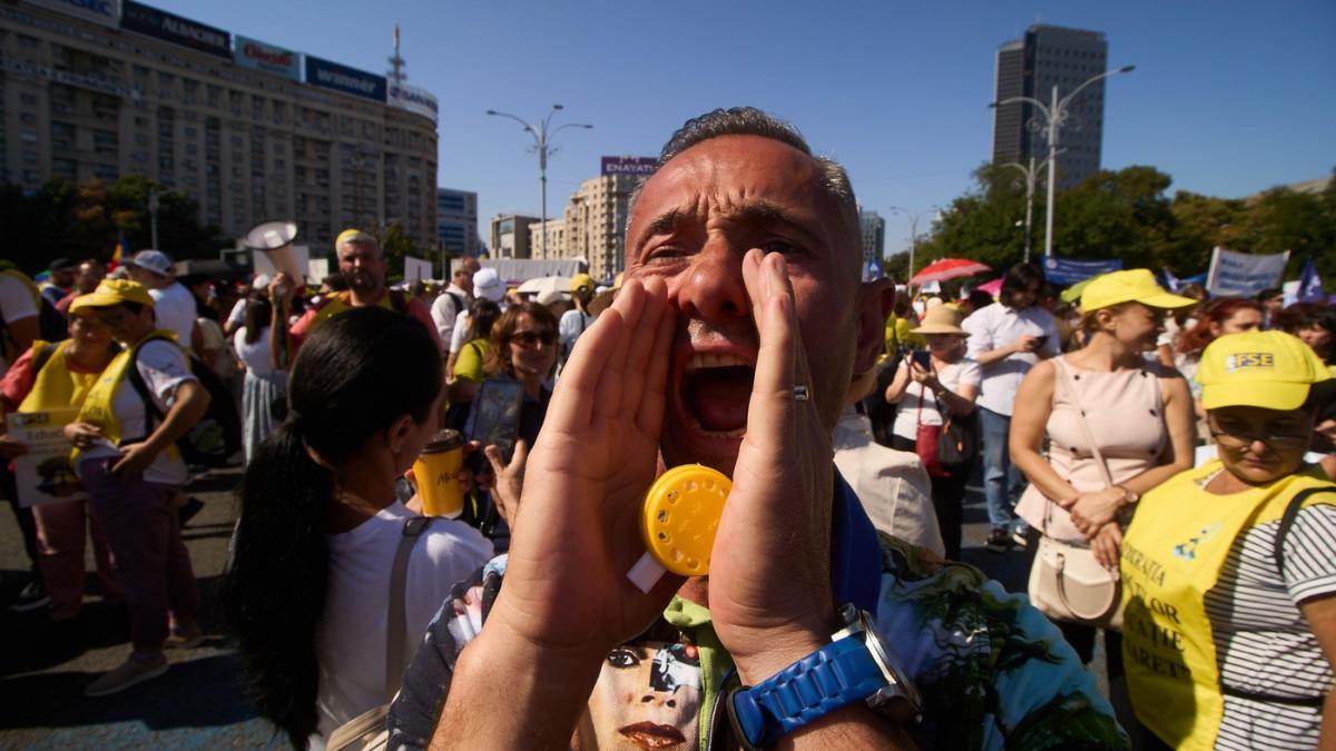 Proteste ale bugetarilor din Justiție, Finanțe, Sănătate și Educație din cauza legii salarizării