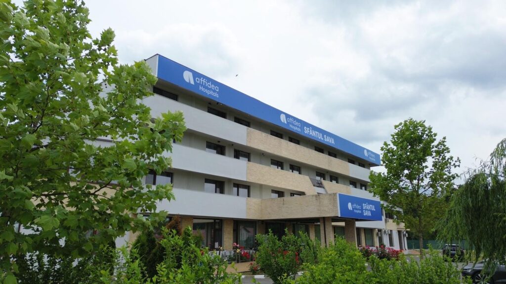 Imobilizare de pat timp de patru luni după o intervenție chirurgicală la șold