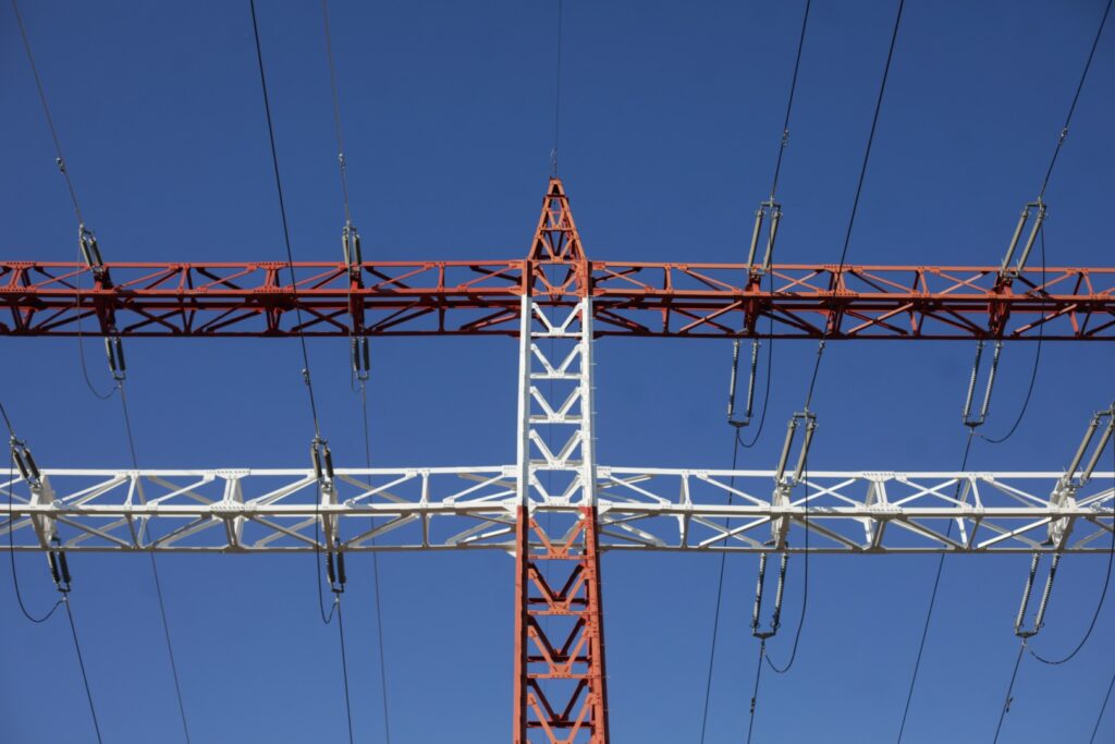 ANRE retrage pentru prima dată licența unui furnizor de energie