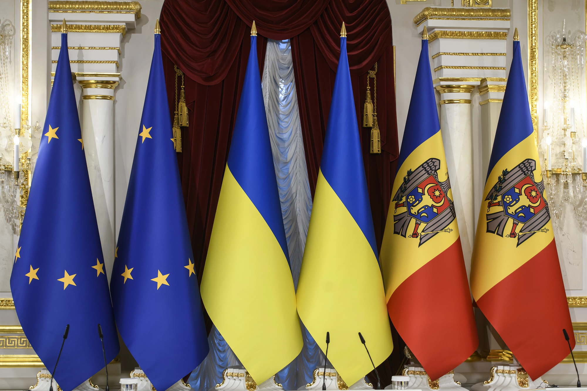 Uniunea Europeană avansează negocierile de aderare pentru Moldova și Ucraina