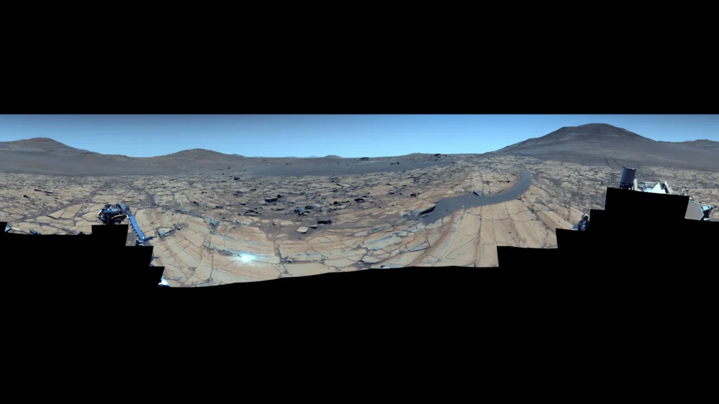 Imagini spectaculoase de pe Marte: Roverul Perseverance surprinde un cer limpede
