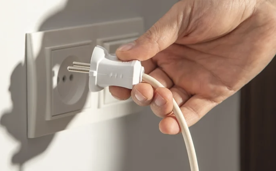 Clujeancă condamnată cu suspendare pentru furt de curent electric