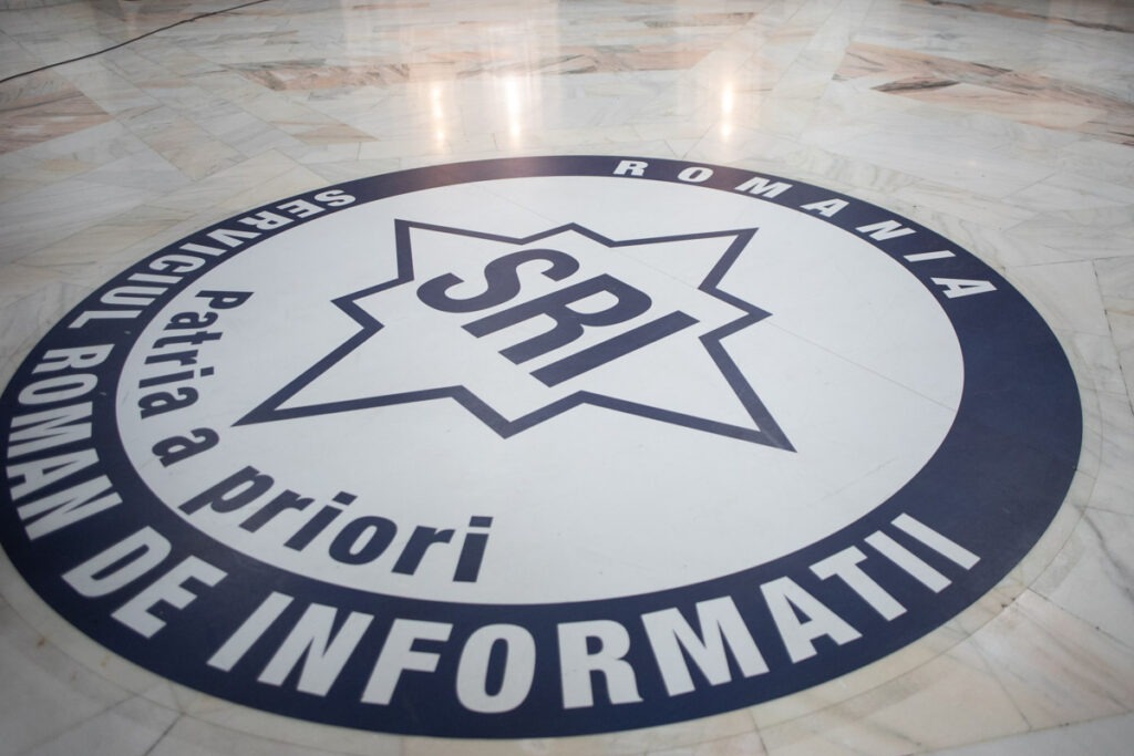 Bolojan neagă implicarea în contractul SRI obținut de Digi