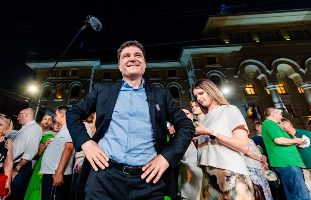 Nicușor Dan a transferat 28.000 de euro surorii sale din fondurile campaniei electorale