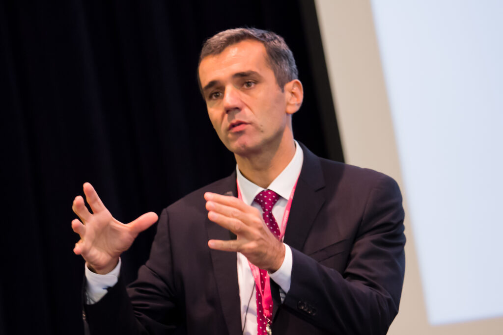 Ilian Mihov, fost Decan al INSEAD, va participa la Impact SEE în București