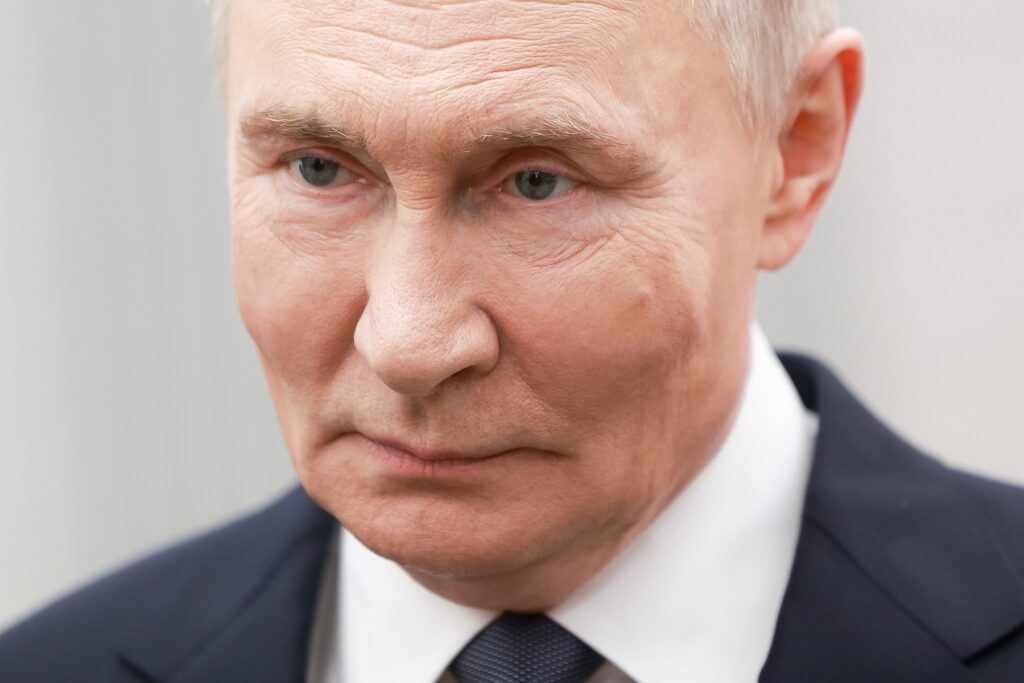 Putin refuză să se întâlnească cu Zelenski fără un acord de pace