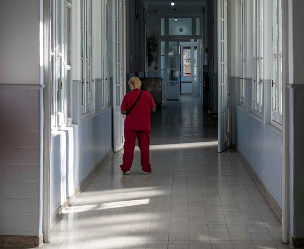 Medic rezident găsit decedat în baia spitalului