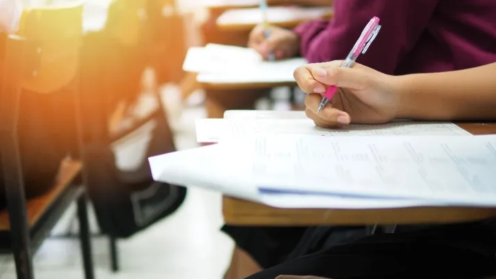 Începe Bacalaureatul 2026 pentru elevi