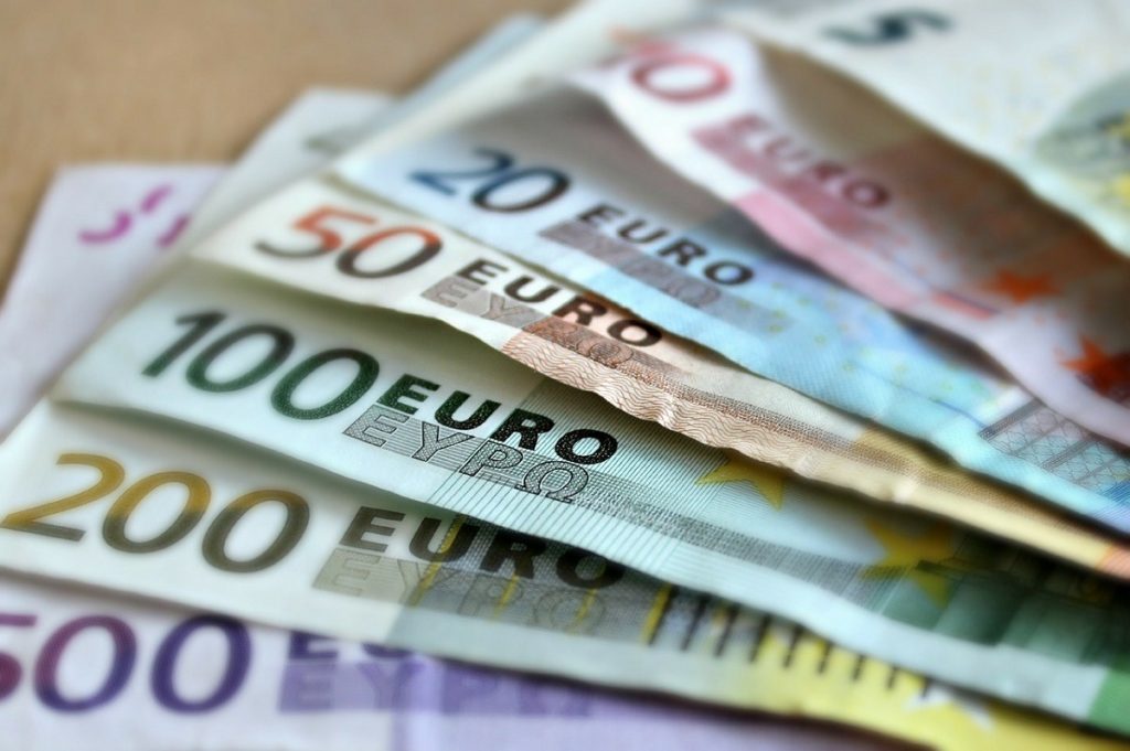 Protest al angajaților din organismele intermediare regionale ale MIPE împotriva reorganizării