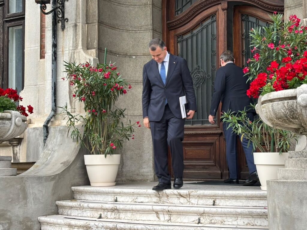 Noi propuneri de miniștri în guvernul lui Tomac