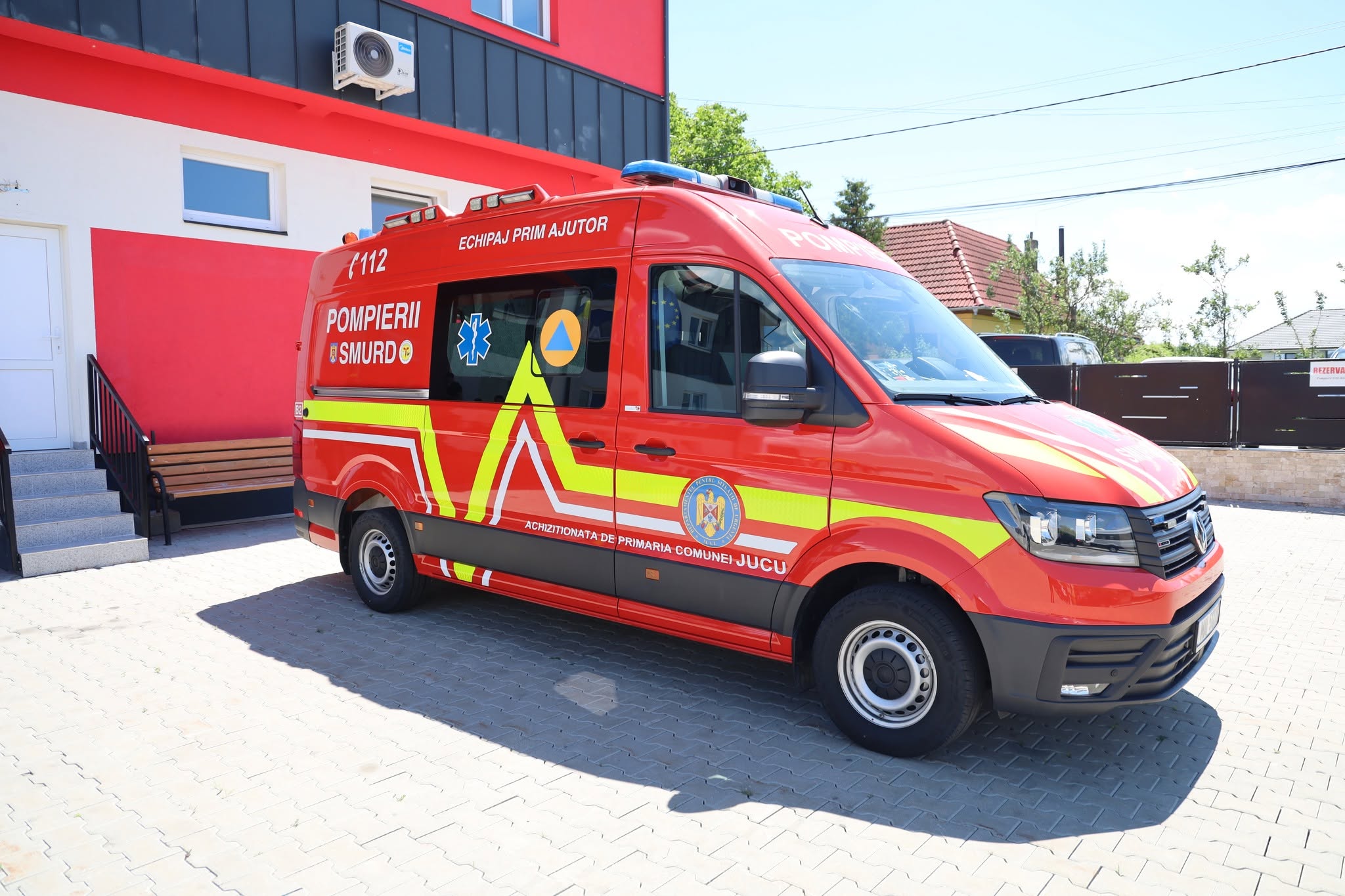 Jucu investește în urgențe: ambulanță nouă și subunitate SMURD