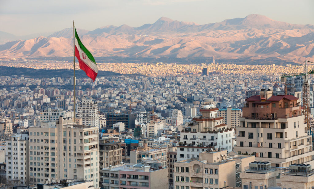 Iranul își suspendă zborurile după escaladarea conflictului cu Israelul