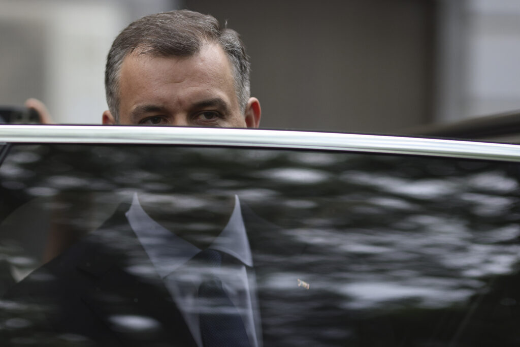 Eugen Tomac răspunde criticilor privind colaborarea cu PSD