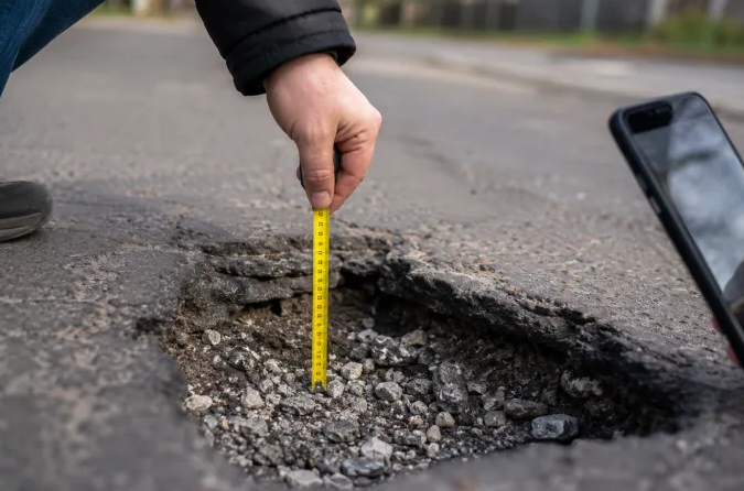 Alertă privind infrastructura din Cluj-Napoca: cetățenii solicită intervenții urgente