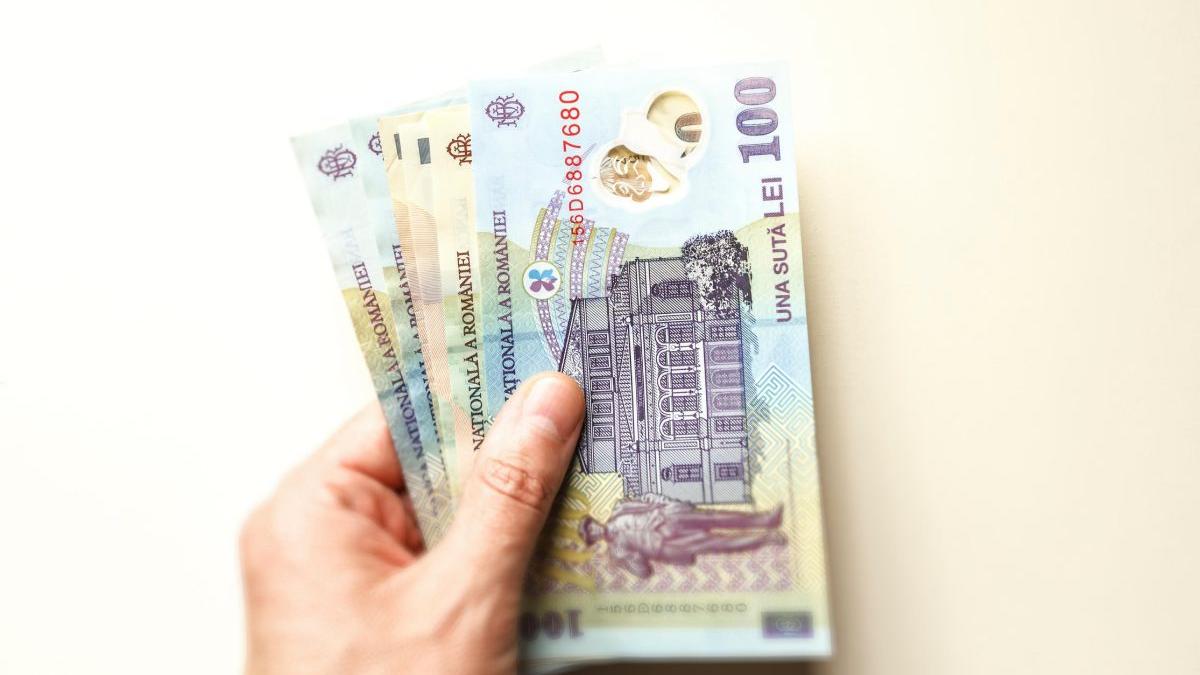 Deficitul comercial al României s-a diminuat cu 7% în primele patru luni din 2026