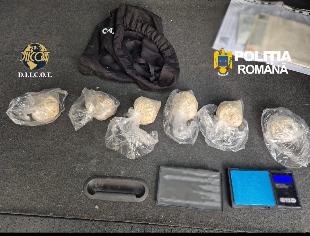 Tânăr arestat pentru trafic de droguri în Cluj, unde au fost descoperite 10 kg de canabis