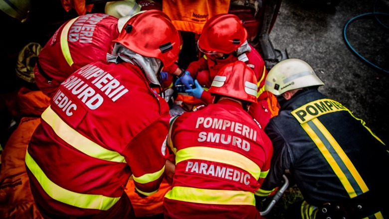 Accident grav pe DN 1 în Bihor: trafic oprit, un mort și patru răniți