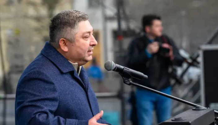 Alin Tișe îi îndeamnă pe liberali la unitate: „România are nevoie de un guvern proeuropean”