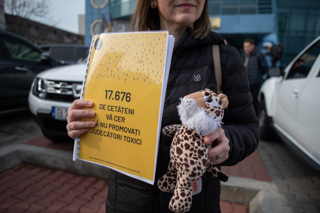 Judecători contestă lista neagră a CSM cu dușmanii justiției