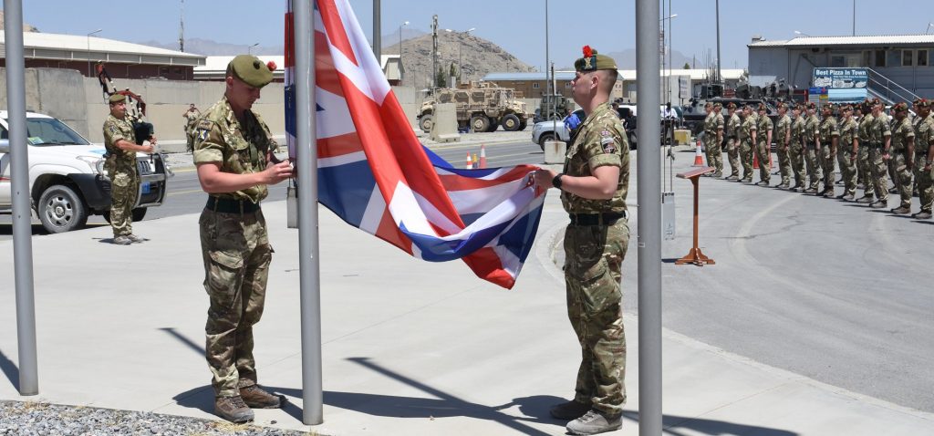 Demisia ministrului britanic al Apărării și acuzațiile aduse lui Keir Starmer