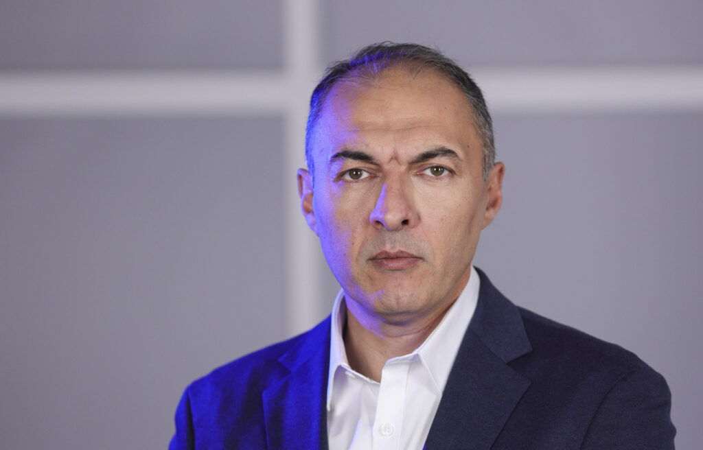 Atacuri asupra presei reformiste și ONG-urilor în România