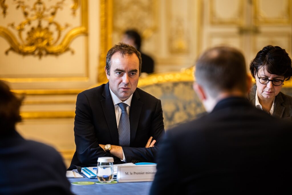 Prim-ministrul Franței își exprimă îngrijorarea față de ingerințele străine în alegerile din 2027