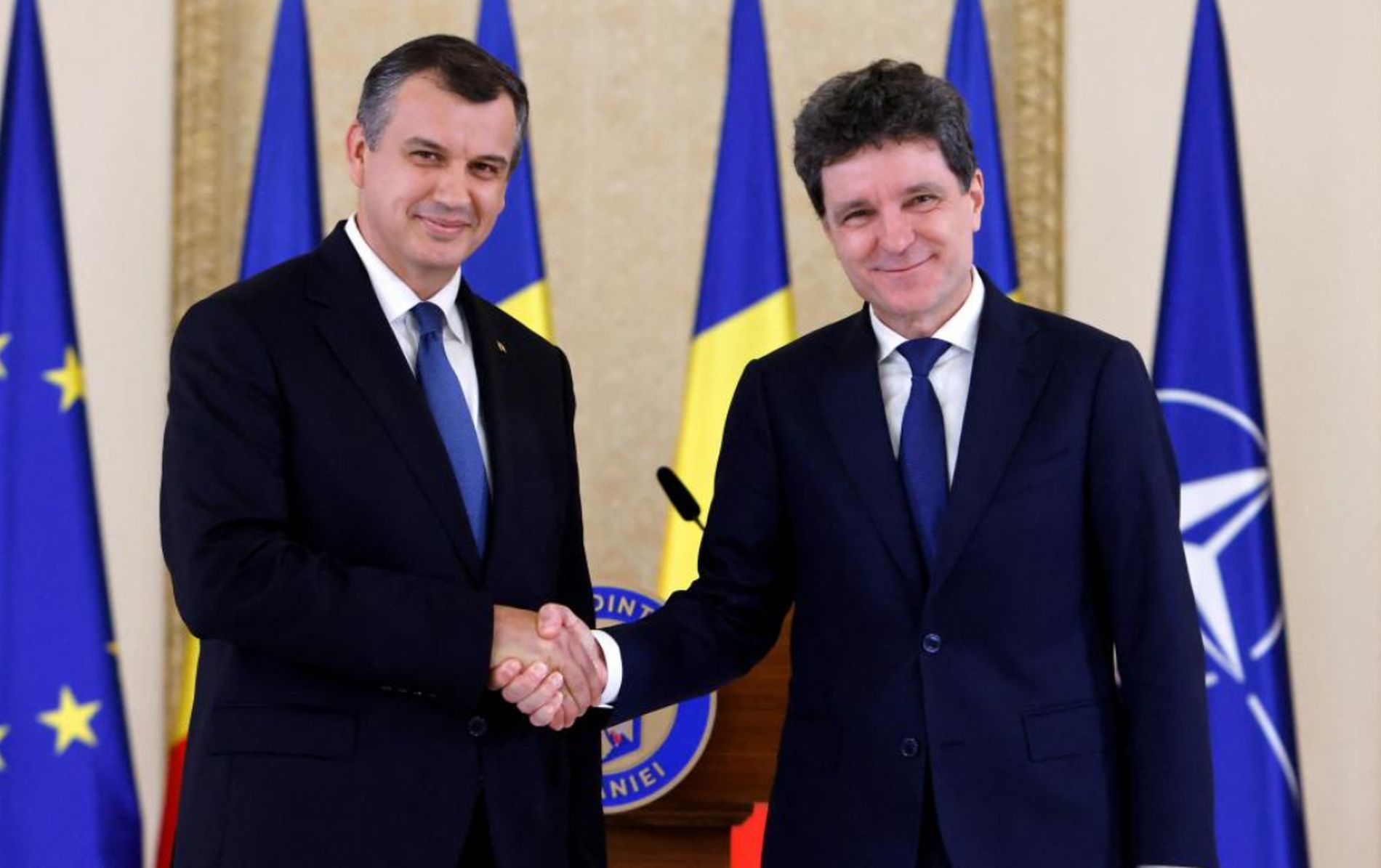 Situația politică din România atrage atenția presei internaționale, POLITICO semnalează un moment critic după eșecul Guvernului Tomac