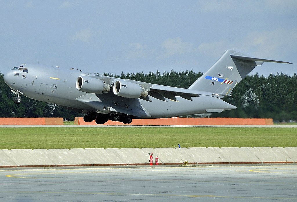 Avioane C-17 americane se deplasează spre Europa pentru o întâlnire cu Iranul