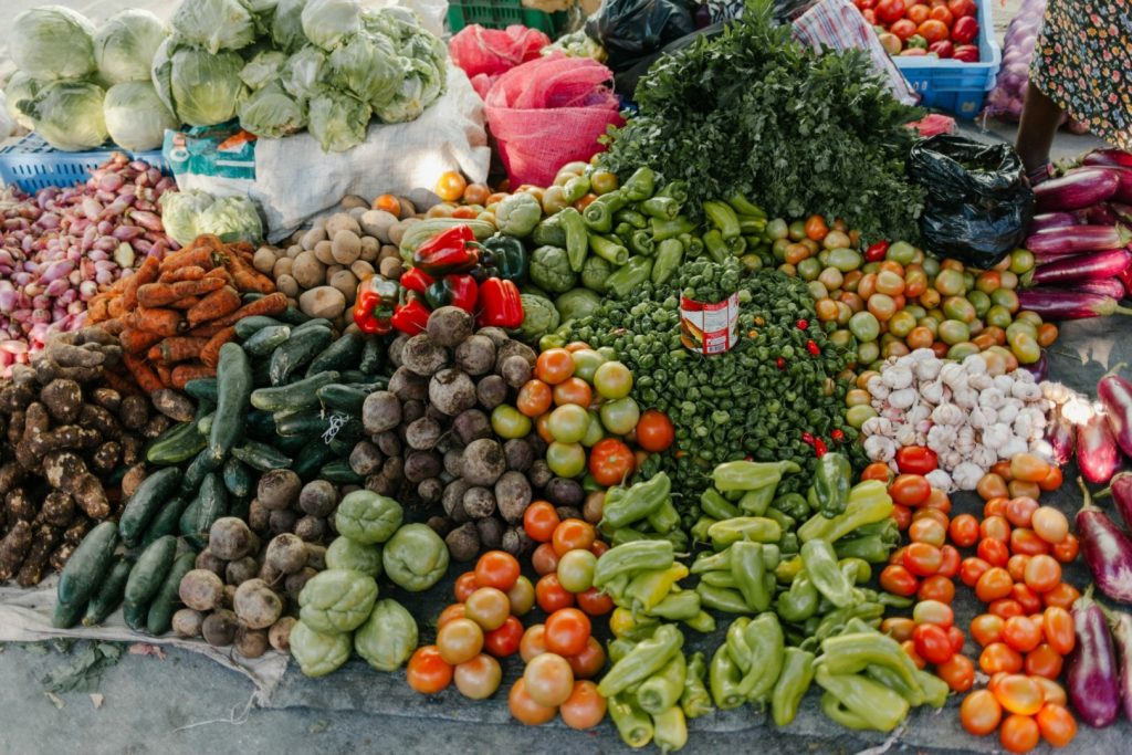 ANPC descoperă nereguli la 121 de tone de legume în București-Ilfov
