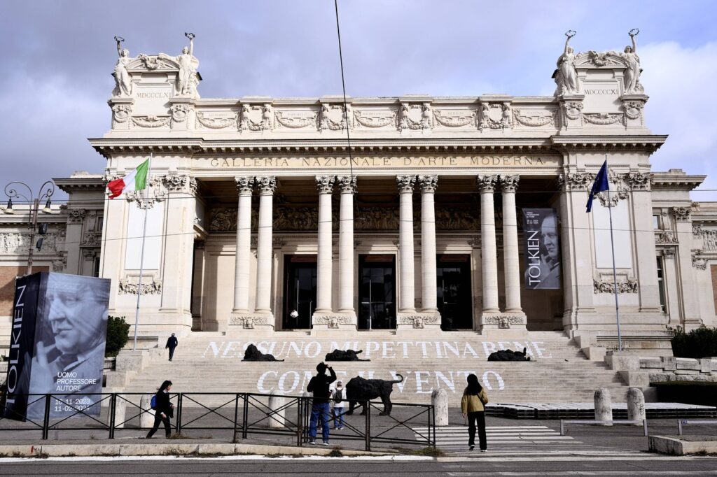Fendi va lansa o nouă colecție haute couture la Roma