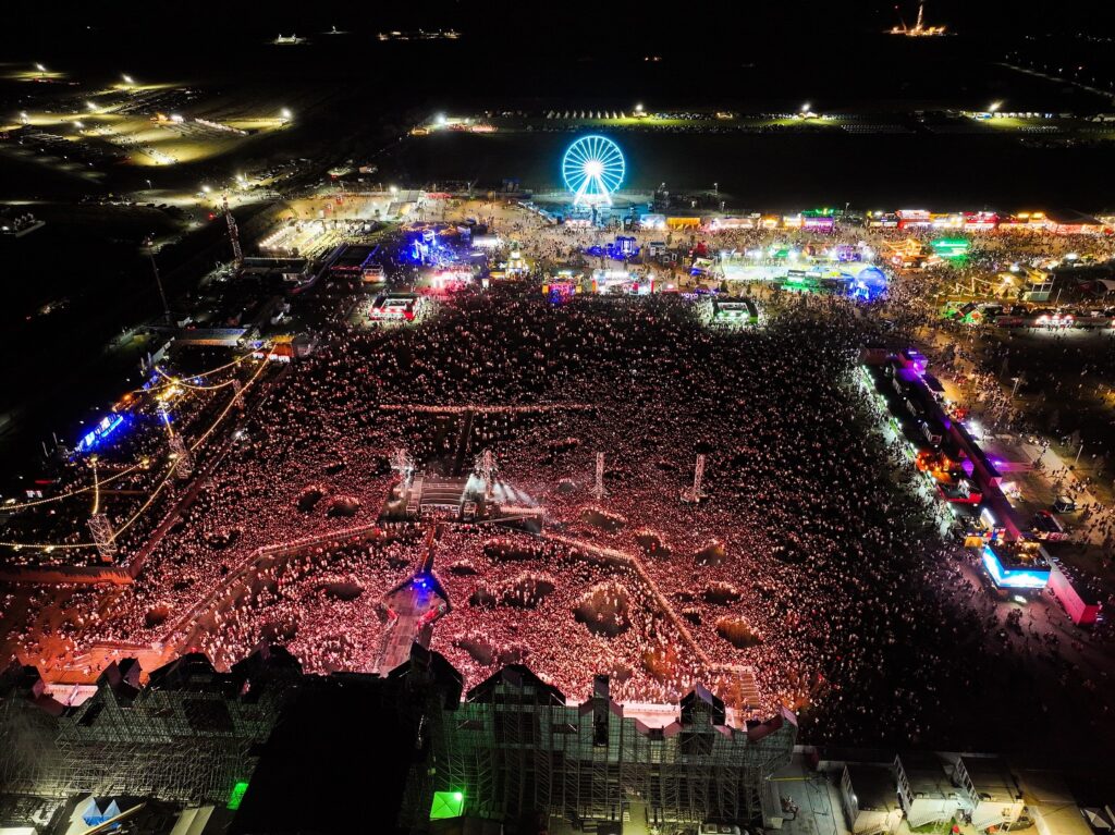 NIBIRU și Beach, Please! atrag un procent semnificativ din turiștii internaționali din Constanța
