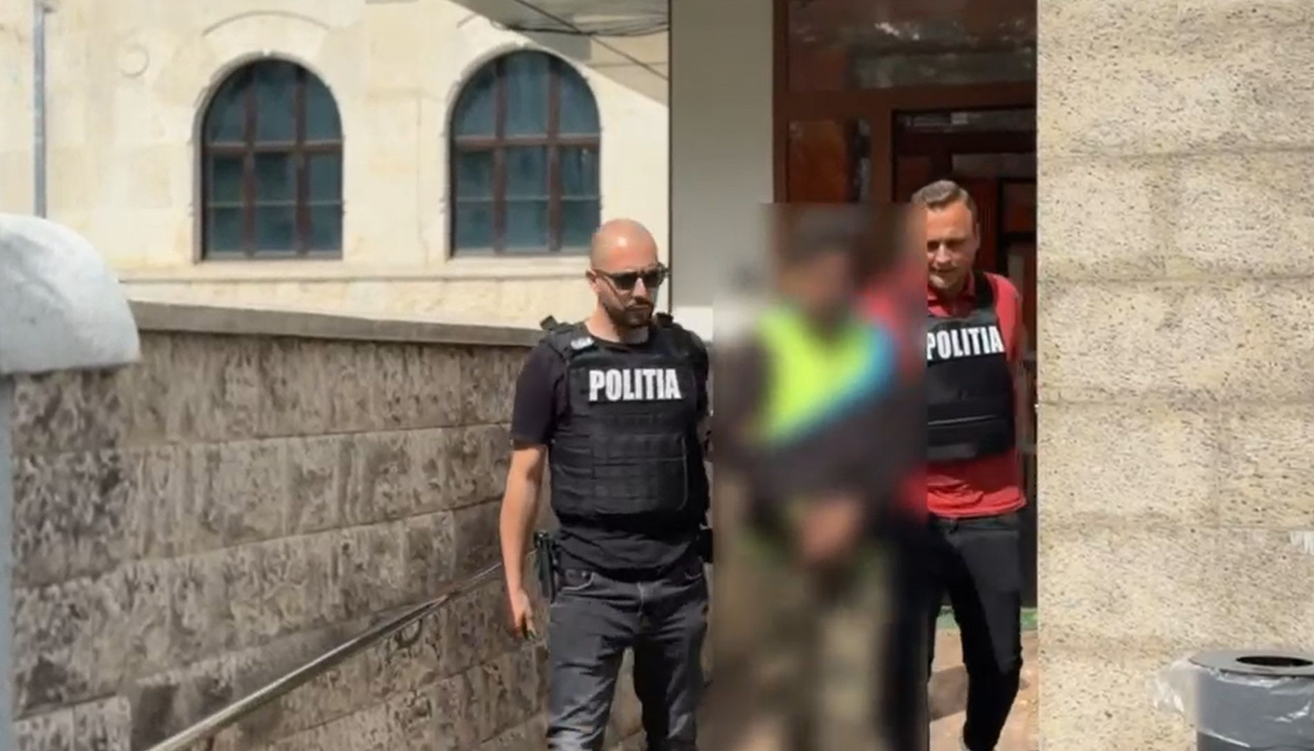 Un bărbat din Cluj a fost arestat pentru abuzuri grave asupra unei alte persoane