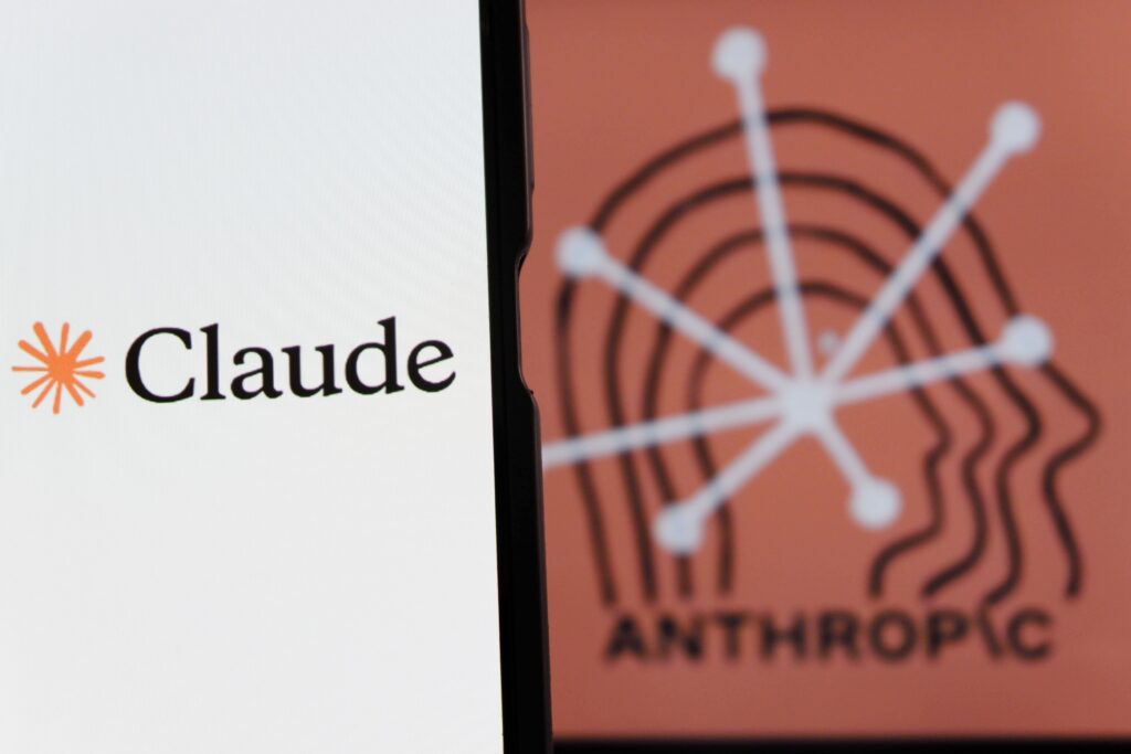 Anthropic suspendă accesul la modelele sale avansate de IA pentru străini
