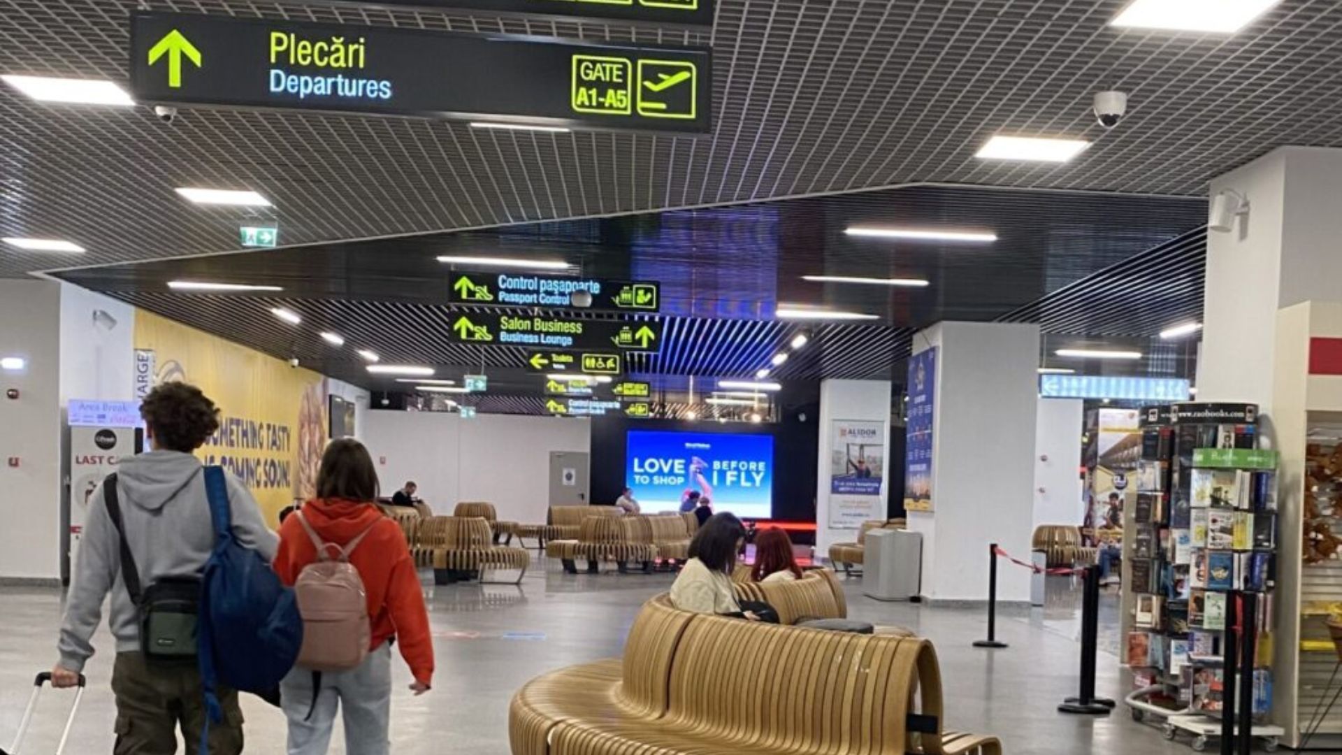 UE păstrează regulile privind compensațiile pentru întârzieri și analizează noi reglementări pentru bagajele de mână