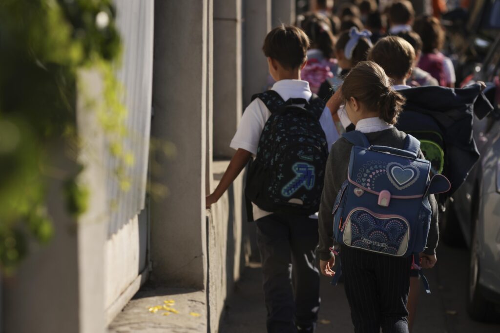 Unul din trei elevi din clasa pregătitoare nu a promovat Bacalaureatul după 13 ani de școală