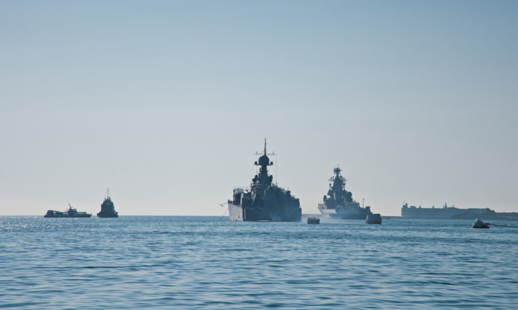 Petrolier din flota fantomă a Rusiei interceptat de Marea Britanie