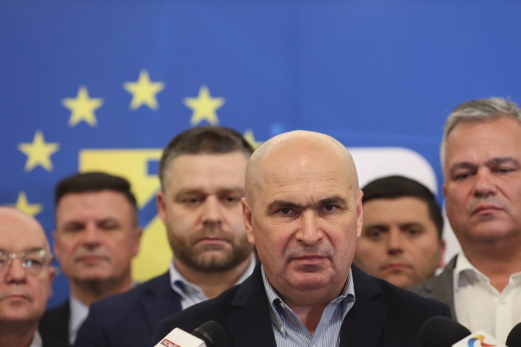 Ședință de conducere PNL luni după atacul lui Nicușor Dan