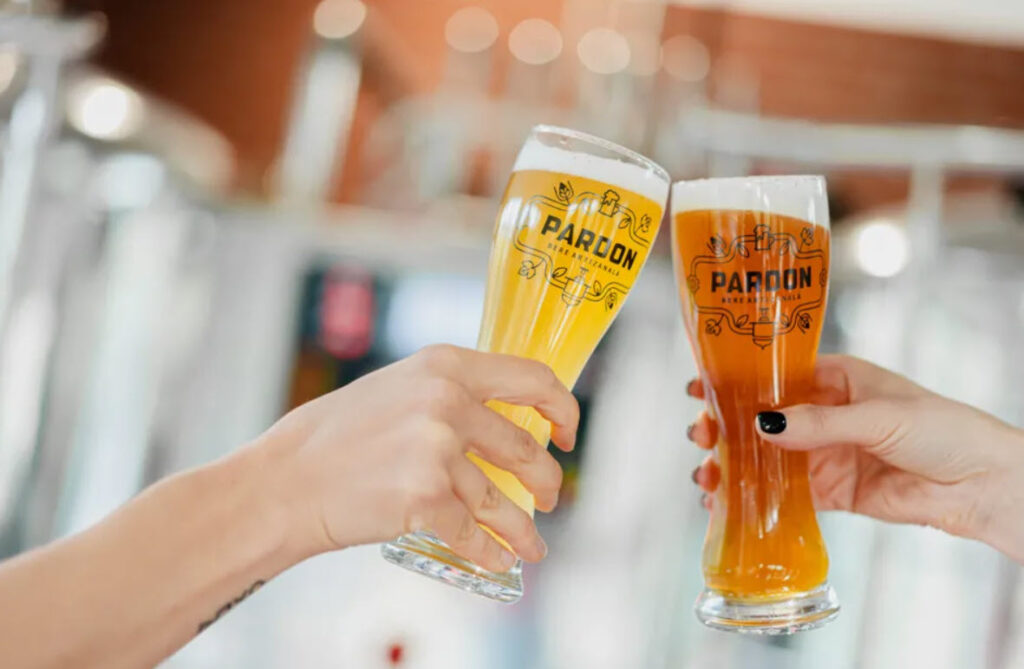 Piața berii fără alcool în România: Pardon Brewery lansează prima bere artizanală ecologică