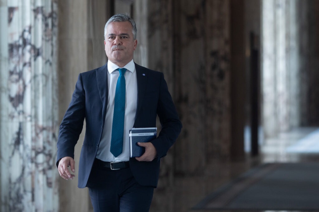 Adrian Veștea va adopta programul de guvernare al lui Ilie Bolojan