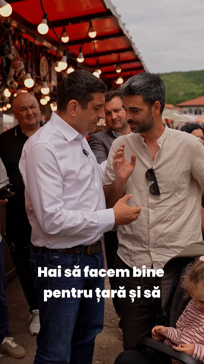 Mereu printre oameni, la târgul de vară de la Negreni: