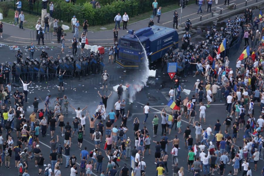Achitări în Dosarul 10 August: foști șefi ai Jandarmeriei scăpați de răspundere