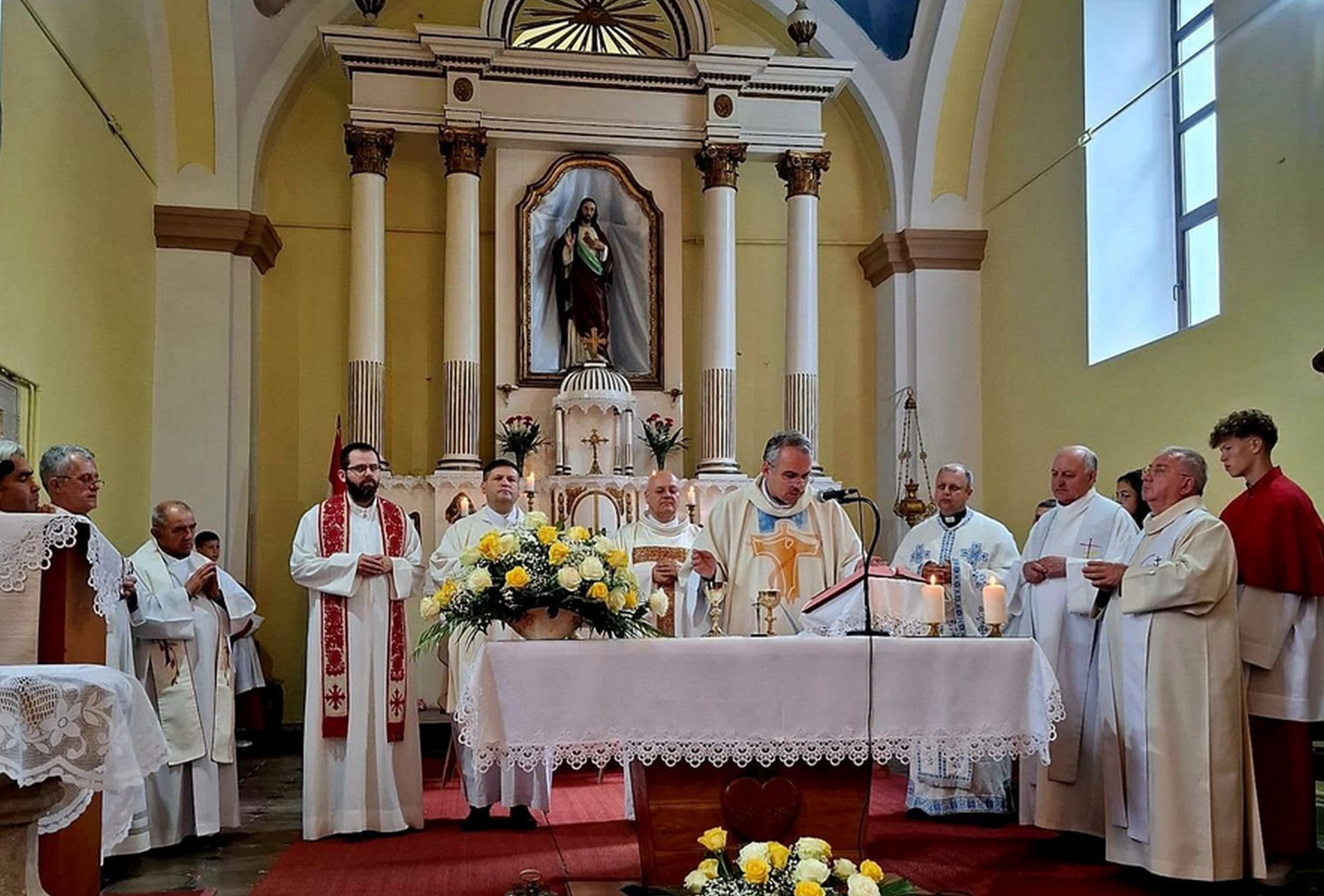 Primărița din Cojocna laudă implicarea comunității la hramul bisericii