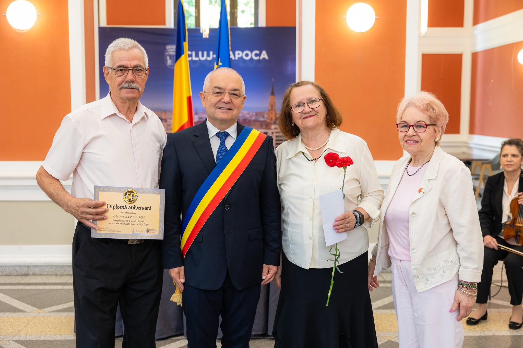 Premii pentru seniorii din Cluj: 38 de cupluri onorate pentru 50 de ani de căsnicie
