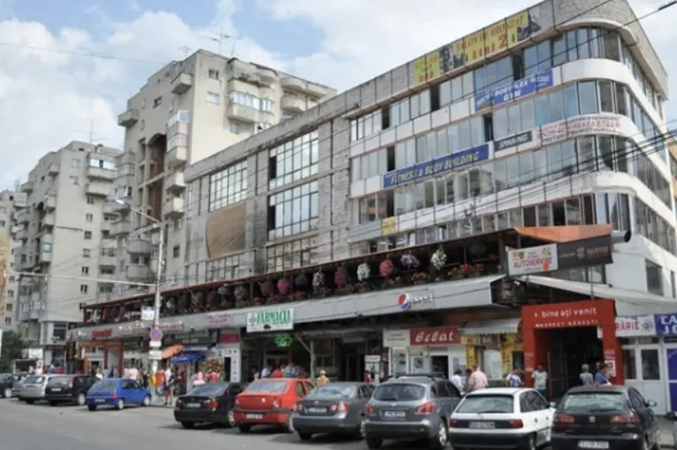 Probleme cu cerșetorii agresivi în Piața Mărăști: locuitorii cer intervenție urgentă