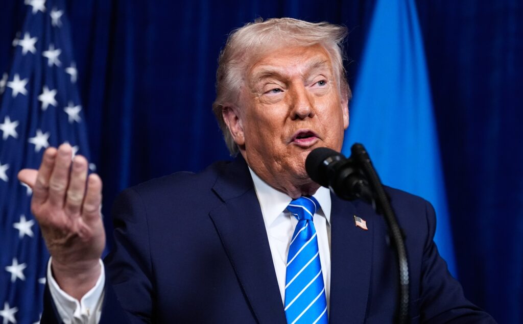 Trump subliniază că acordul cu Iranul interzice deținerea de arme nucleare