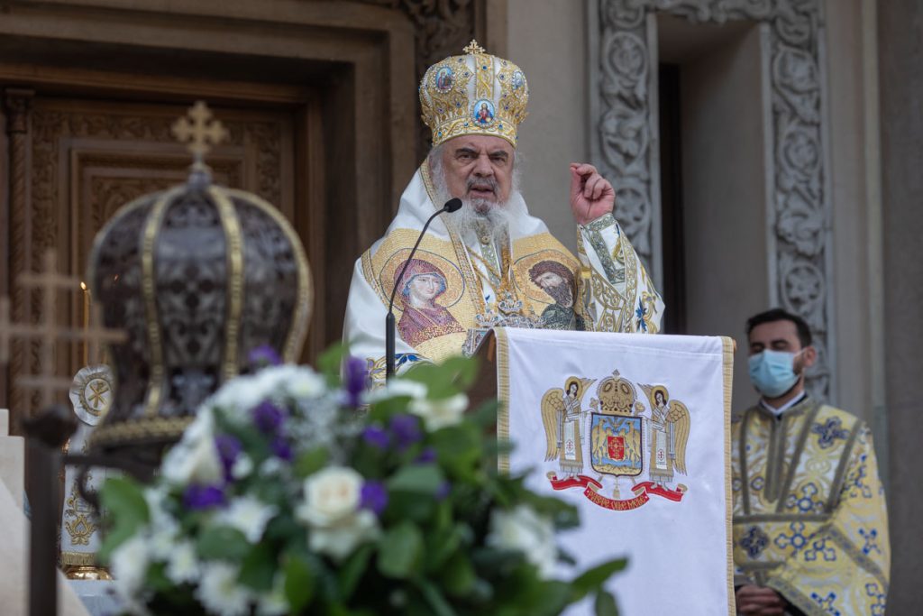 Patriarhul Daniel, la premiera „Vocile Bărăganului”: Deportarea din noaptea de Rusalii 1951, o acțiune represivă a regimului comunist