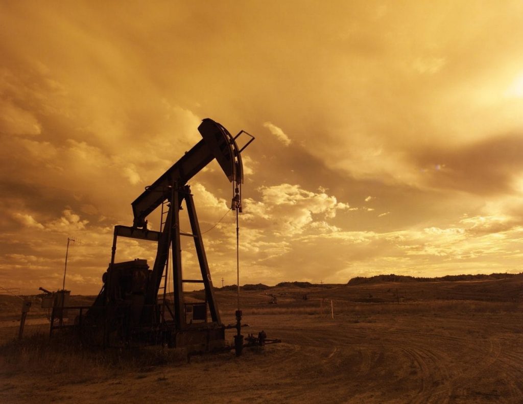 Prețul petrolului atinge minimul din ultimele trei luni după acordul SUA-Iran