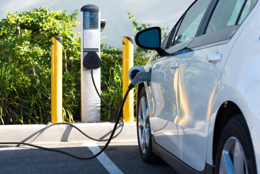 Proiecții pentru vânzările de vehicule electrice în 2026