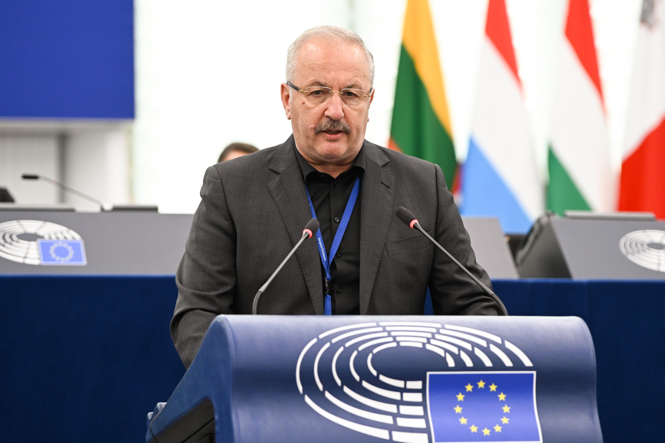 Vasile Dîncu avertizează asupra influenței Inteligenței Artificiale în alegeri