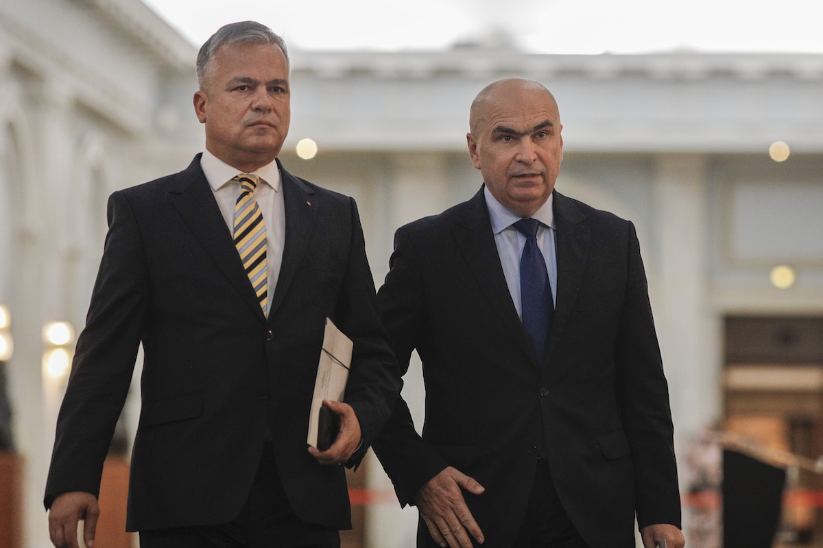 Adrian Veștea ar putea să-și anunțe candidatura la conducerea PNL